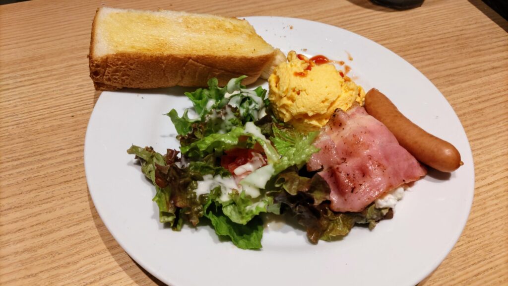 三重 鈴鹿 カフェ モーニング 乃町珈琲 イオンタウン バリアフリー 障害者 車椅子
