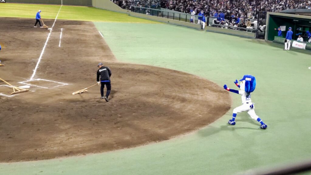 岐阜 岐阜市 岐阜メモリアルセンター 長良川球場 プロ野球 中日 広島 障害者 車椅子岐阜 岐阜市 岐阜メモリアルセンター 長良川球場 プロ野球 中日 広島 障害者 車椅子