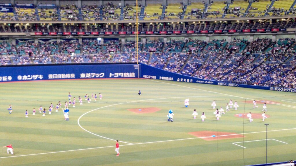 愛知 名古屋 バンテリンドーム プロ野球 中日 ドラゴンズ 広島 カープ ブルーサマーフェスティバル 車椅子席 グループボックス ガンダム ガンダムベース イオン ナゴヤドーム前 ピノキオ 僕が見たかった青空 僕青 バリアフリー 障害者 車椅子