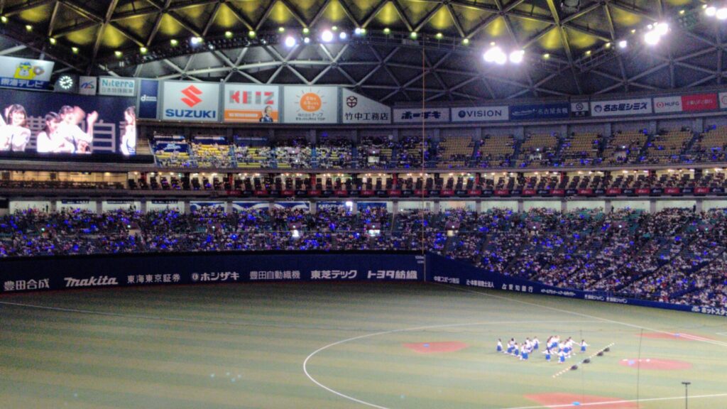 愛知 名古屋 バンテリンドーム プロ野球 中日 ドラゴンズ 広島 カープ ブルーサマーフェスティバル 車椅子席 グループボックス ガンダム ガンダムベース イオン ナゴヤドーム前 ピノキオ 僕が見たかった青空 僕青 バリアフリー 障害者 車椅子