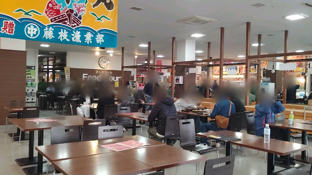 北海道 函館 市場 朝市 函館朝市ひろば 障害者 バリアフリー 車椅子