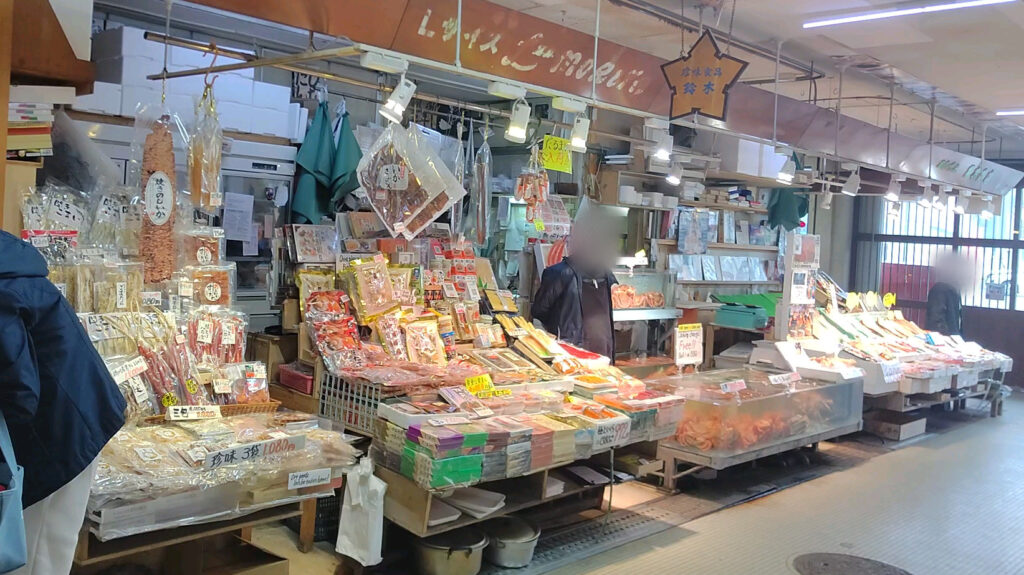 北海道 函館 市場 朝市 函館朝市ひろば 障害者 バリアフリー 車椅子