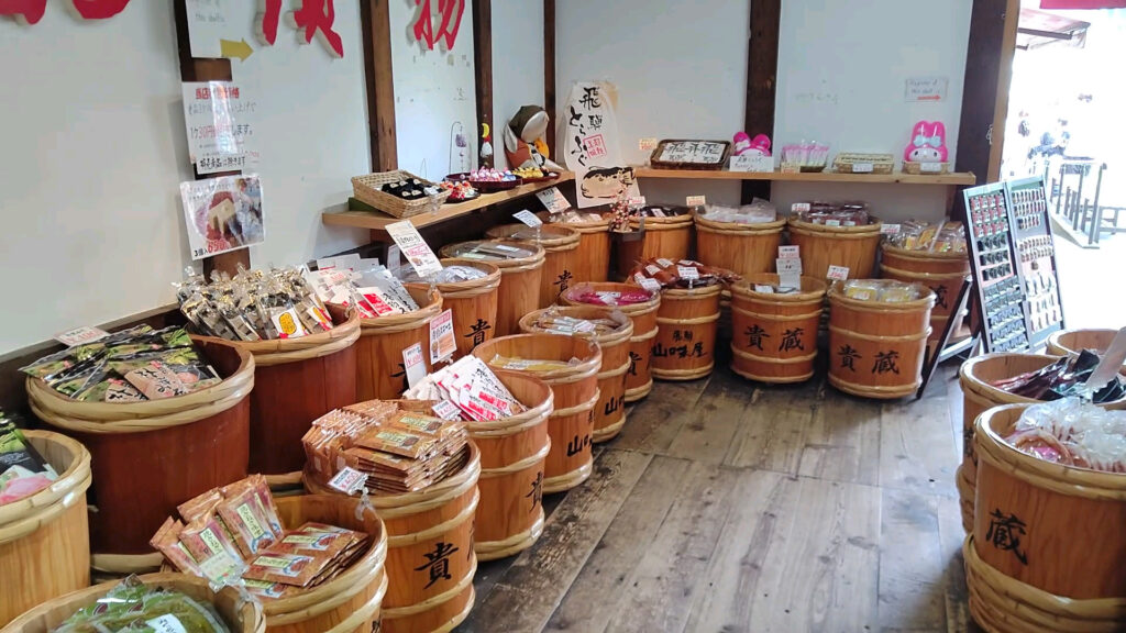 岐阜 飛騨 高山 朝市 陣屋朝市 宮川朝市 障害者 バリアフリー 車椅子