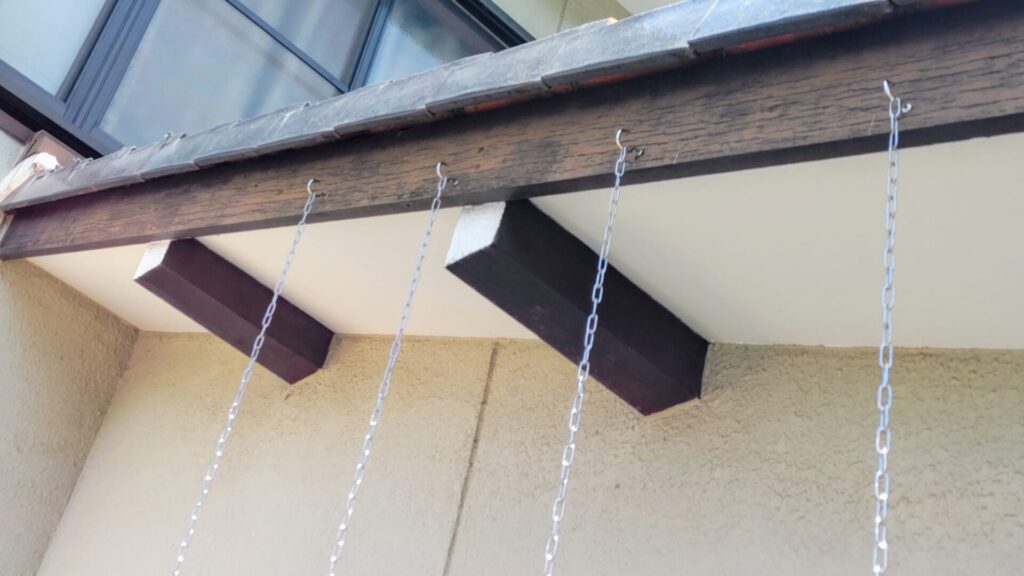 ツバメ カラス 対策