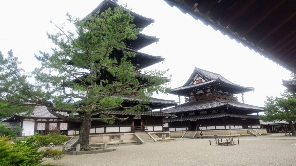 奈良 斑鳩 奈良市 寺院 法隆寺 薬師寺 唐招提寺 世界遺産 障害者 バリアフリー 車椅子