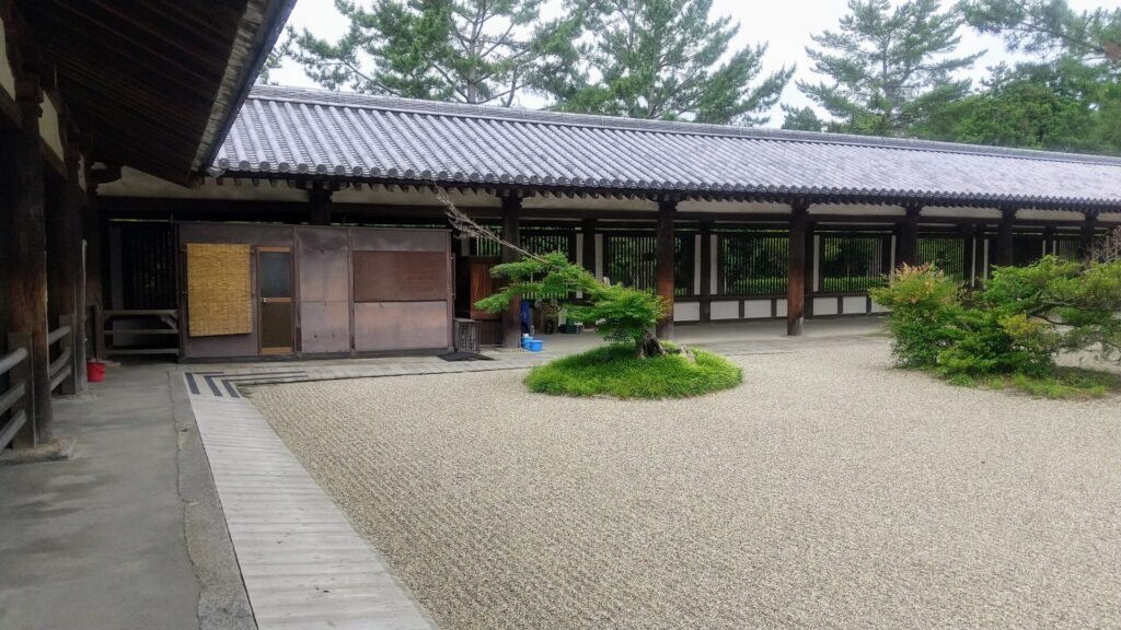 奈良 斑鳩 奈良市 寺院 法隆寺 薬師寺 唐招提寺 世界遺産 障害者 バリアフリー 車椅子