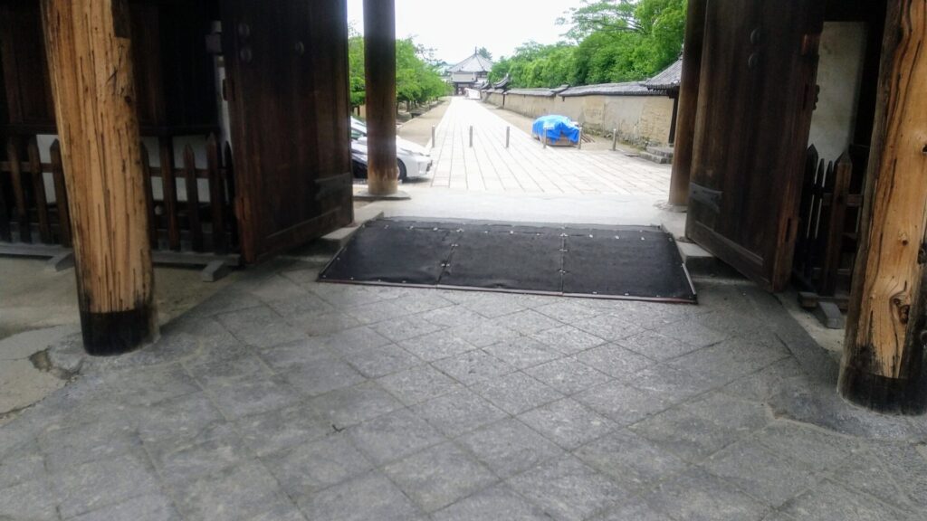 奈良 斑鳩 奈良市 寺院 法隆寺 薬師寺 唐招提寺 世界遺産 障害者 バリアフリー 車椅子