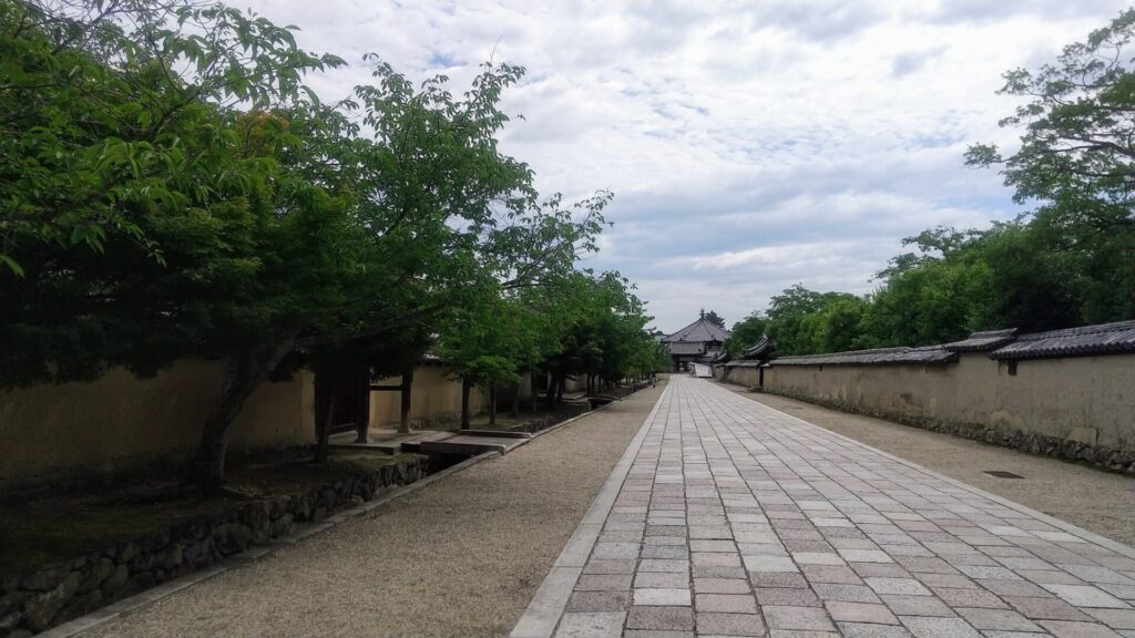 奈良 斑鳩 奈良市 寺院 法隆寺 薬師寺 唐招提寺 世界遺産 障害者 バリアフリー 車椅子