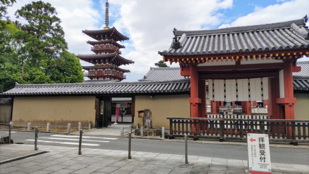 奈良 斑鳩 奈良市 寺院 法隆寺 薬師寺 唐招提寺 世界遺産 障害者 バリアフリー 車椅子
